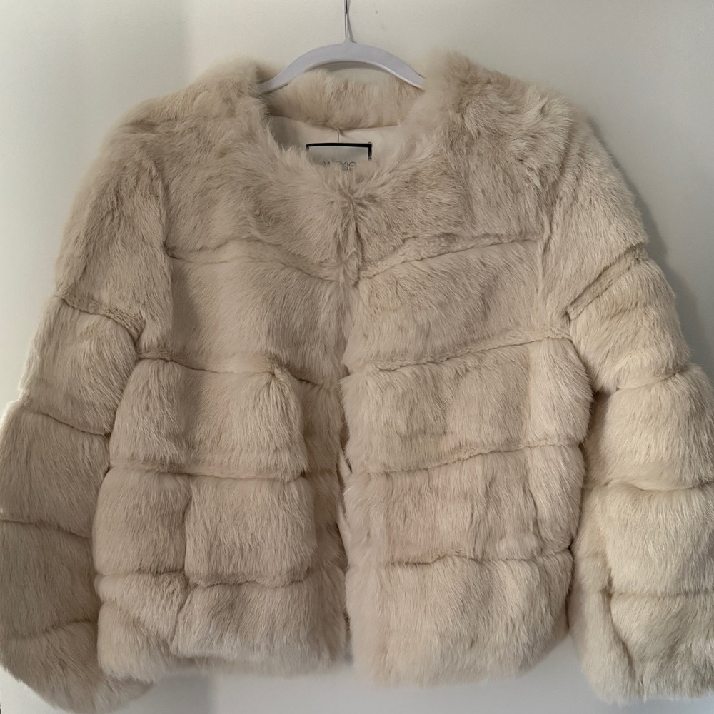 ALEXIS Ivory Fur Jacket Size L